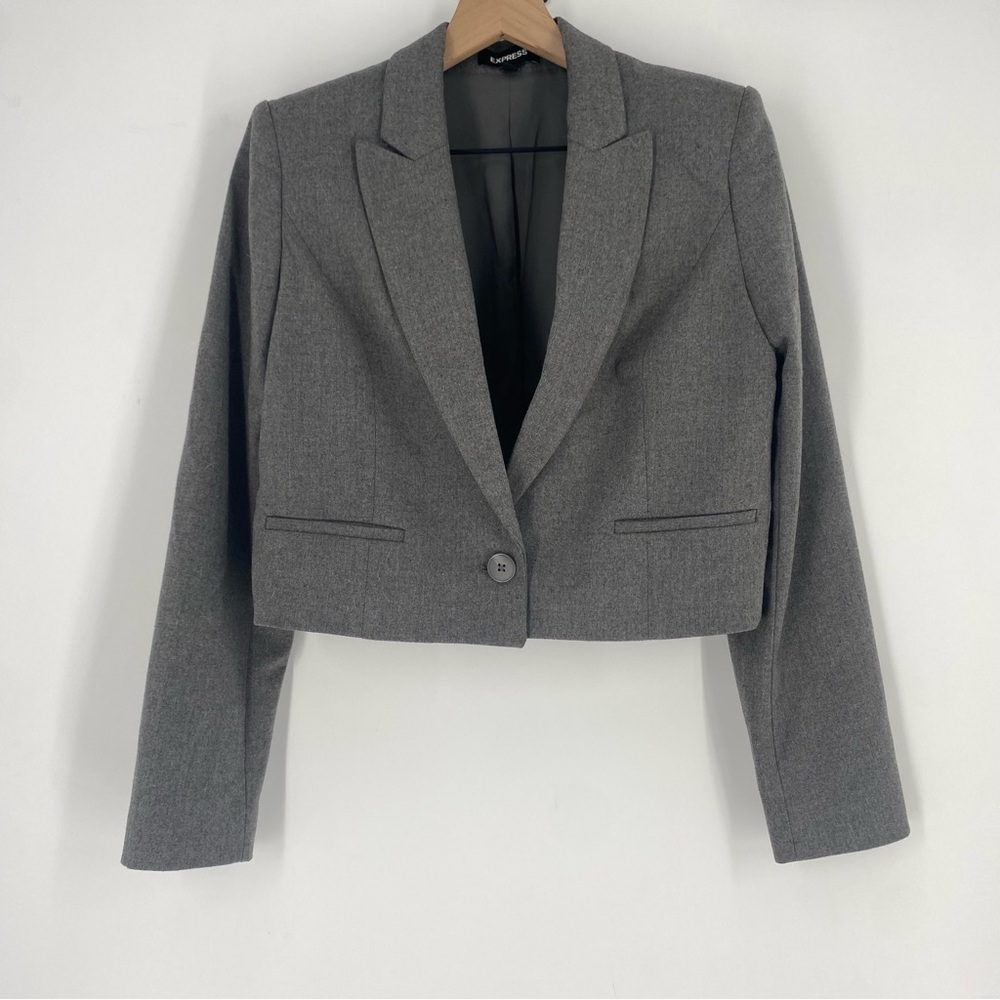EXPRESS Peak Lapel One Button Cropped Gray Blazer - Picture 6 of 7